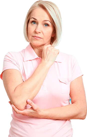 Femme souriante et confiante après une perte de poids réussie avec InDiva System